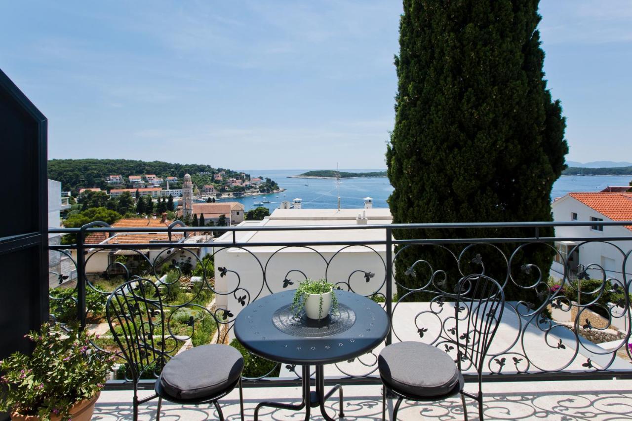 Milton Luxe * Hvar Town